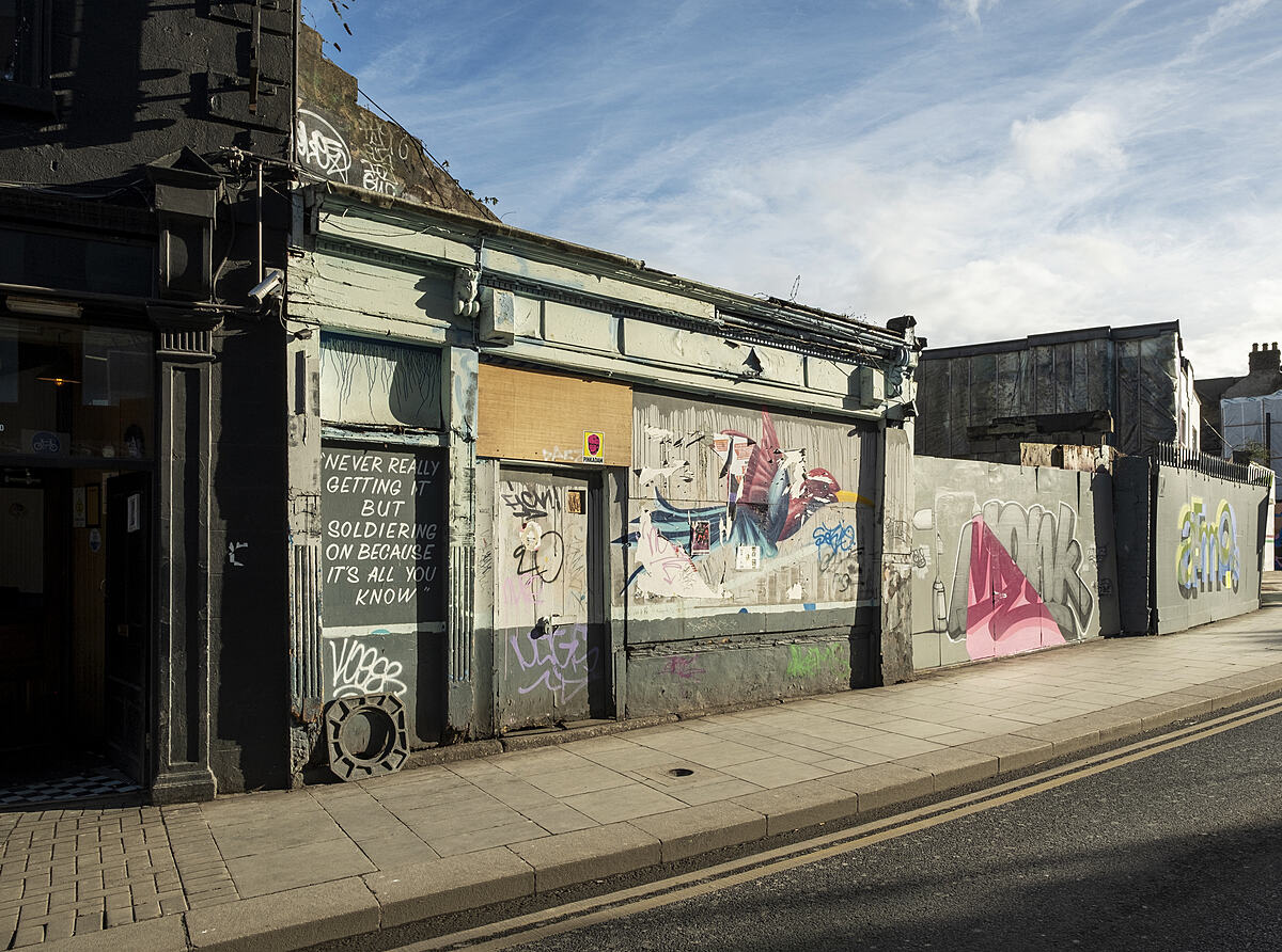 Never really getting it | Colour photograph