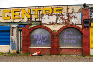 The Landmark - Bury all your secrets in my skin