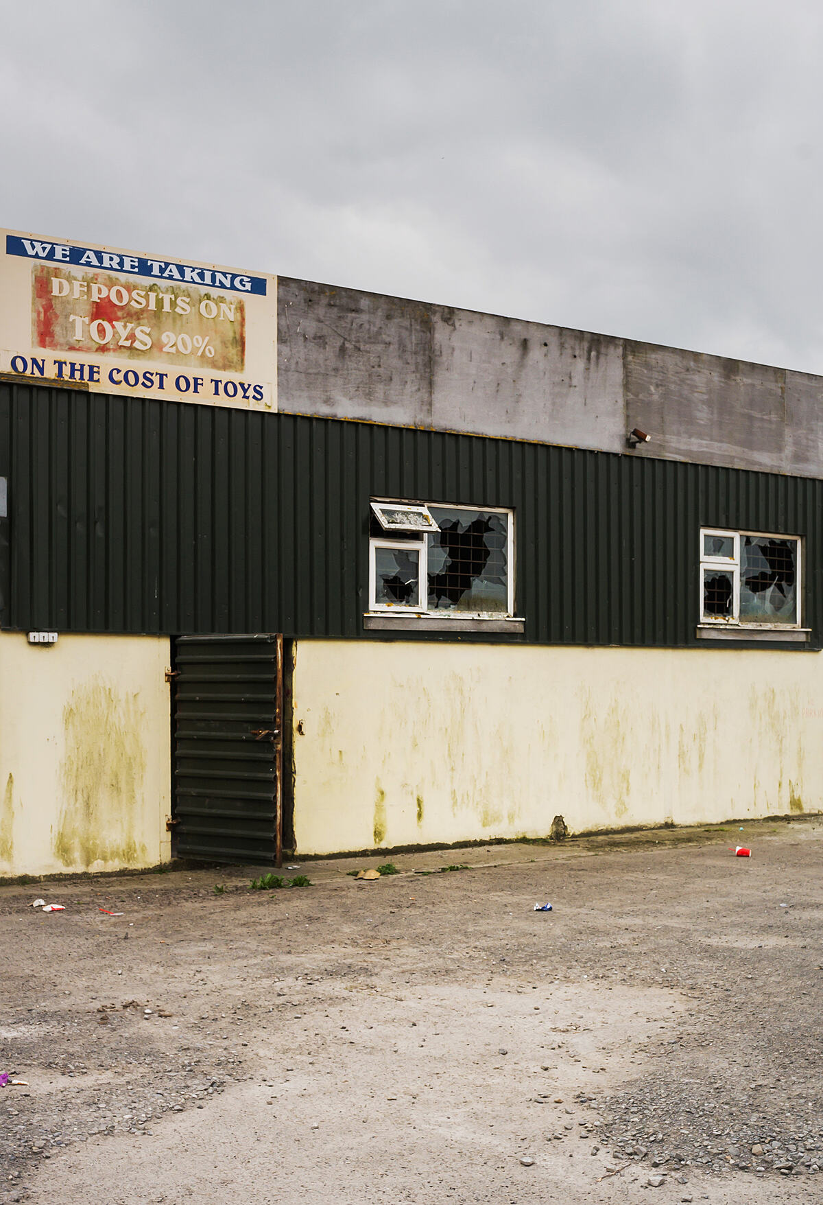 Deposits on toys | Colour photograph - 2018