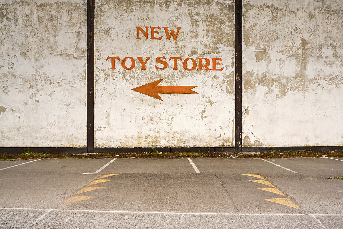 Toy store | Colour photograph - 2018